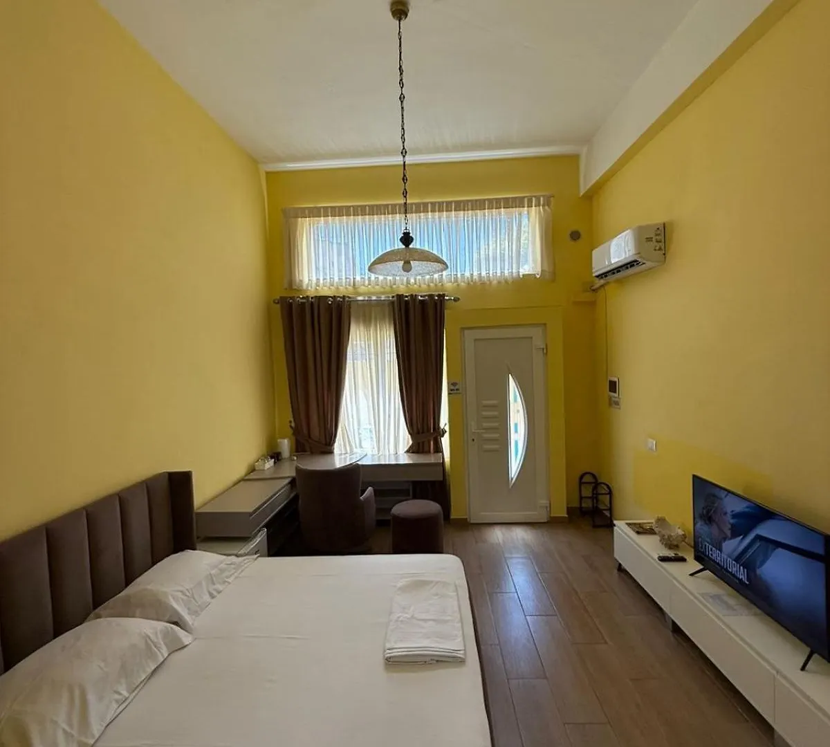 Auto Tana Guest House Tirana 0*,  Albania